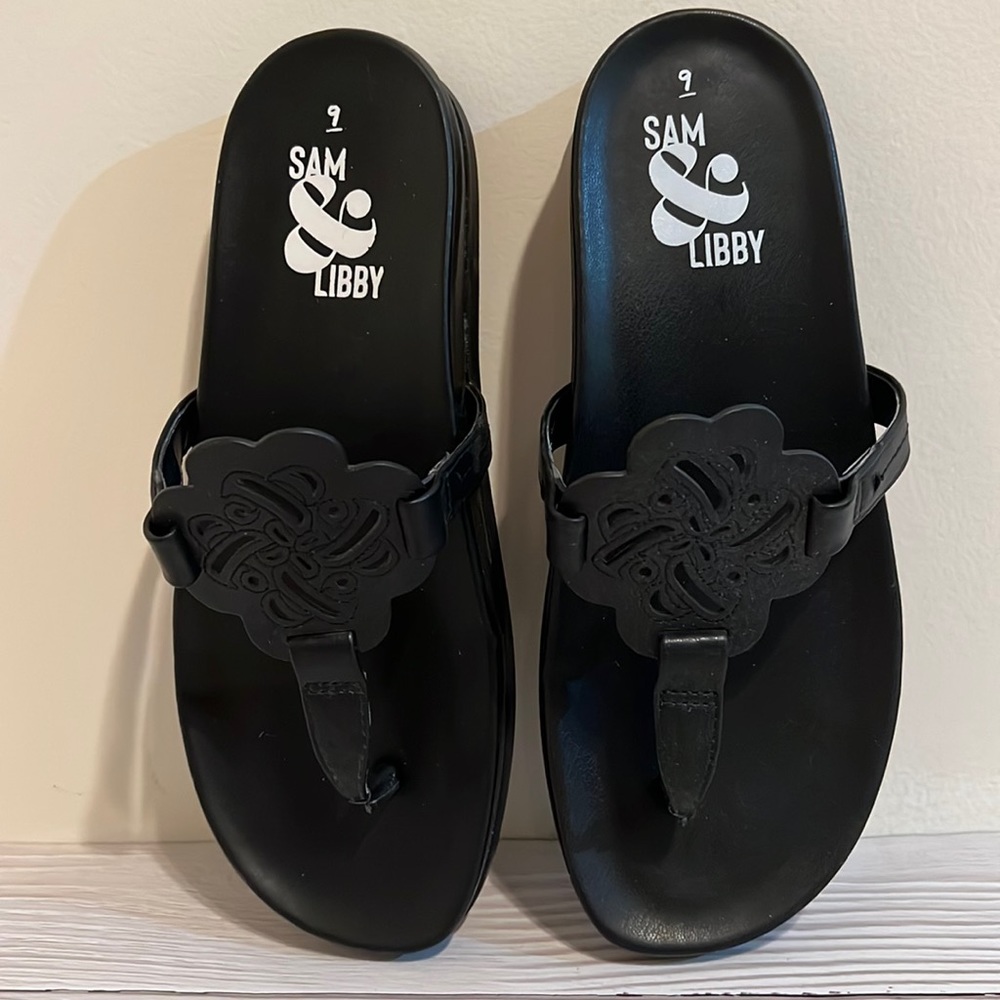 SAM & LIBBY FLIP FLOPS  SZ 9